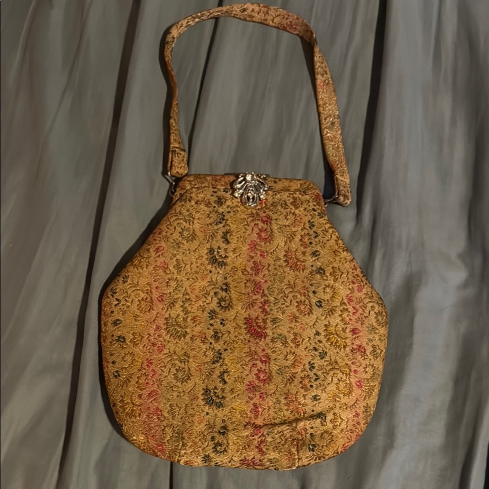 Elegant Floral Tapestry Bag